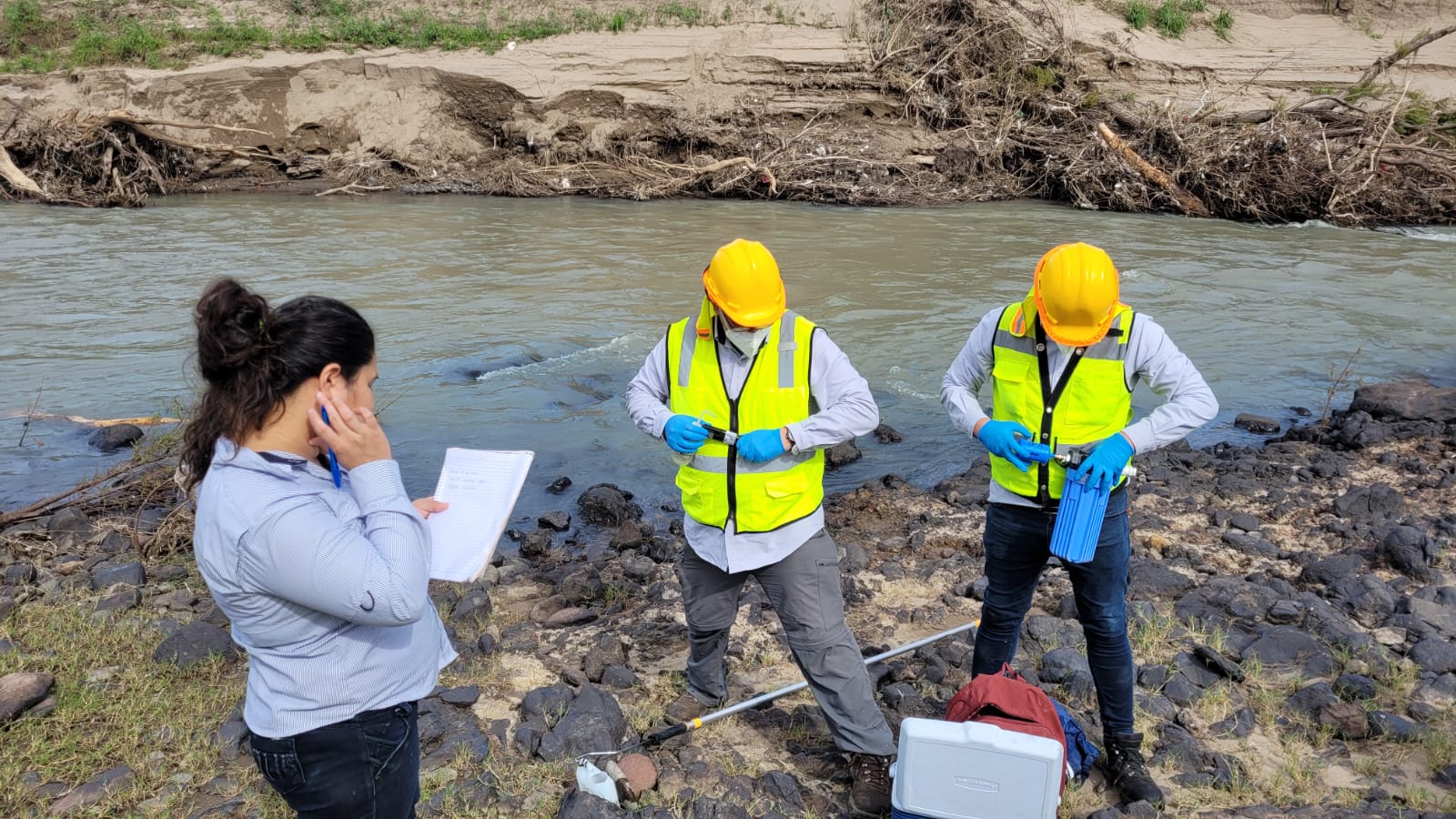 Nueva jornada de monitoreo de agua del Proyecto Cerro Blanco